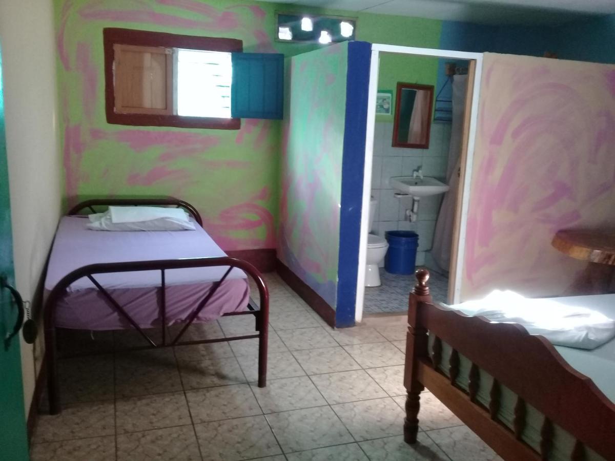 Hostal Maria Rivas Exterior foto