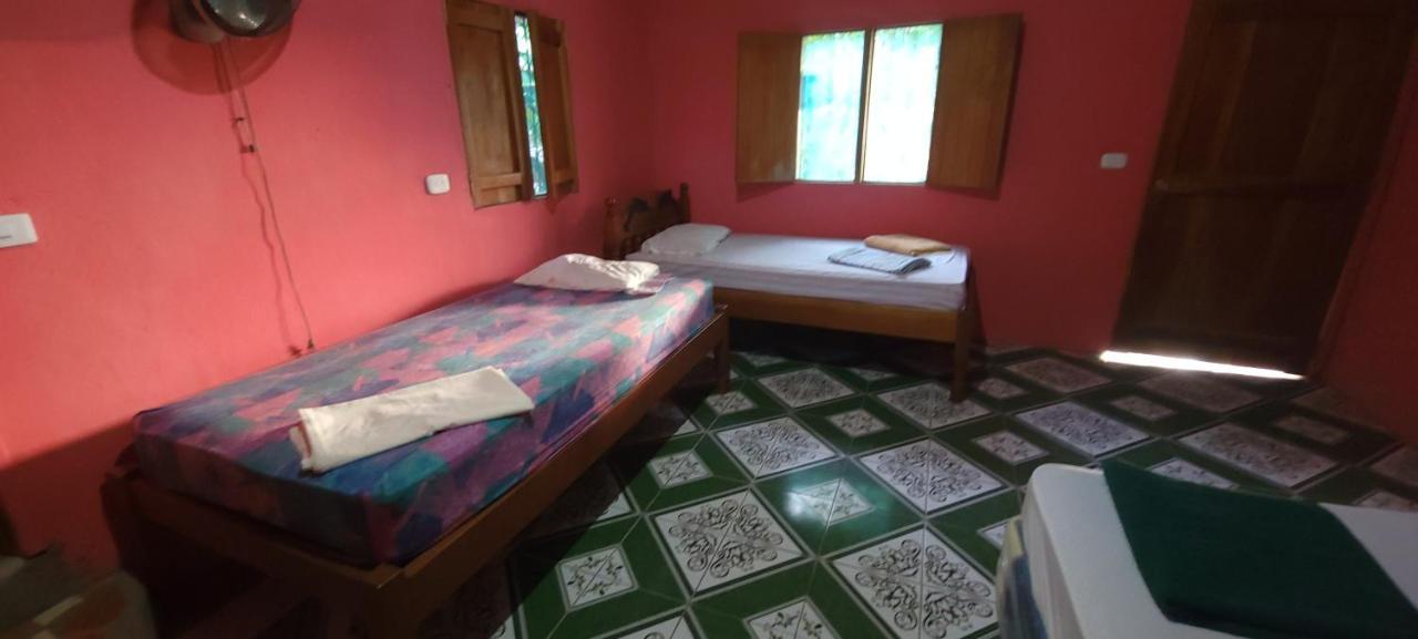 Hostal Maria Rivas Exterior foto